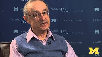 Robert Axelrod: Estimating the best time to launch a cyber attack