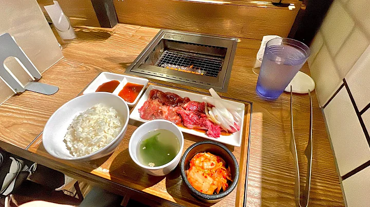 Japan's Awesome Solo BBQ Restaurant in Tokyo | Yak...