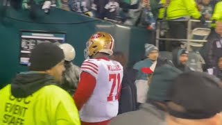 Eagles Fans Wave Goodbye To Trent Williams After He Gets Ejected 🤣 | 49ers Vs Eagles