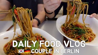 Food Diary in Berlin: Cooking Chicken Rice Cake, Beef Stew, Chow Mein. Exploring Berlin Restaurants