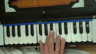 Video-Miniaturansicht von „Обучение на фисгармонии. 108 мелодий екатеринбургских харинам. Часть 5-2, 03.10.20107“