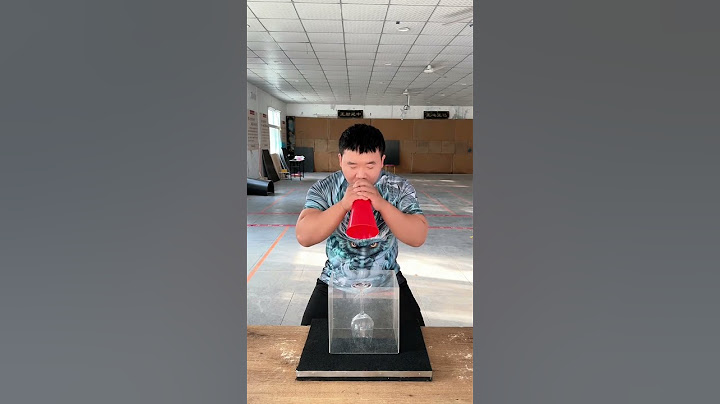 That's awesome! So Cool! The Tough Guy Crushed The Beer Bottle#Kungfu #Wingchun #Funny#Stuntzvn