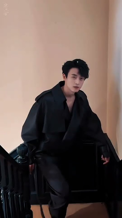 This reminds me of Advance Bravely #wangtianchen #guzicheng #bromance #cp