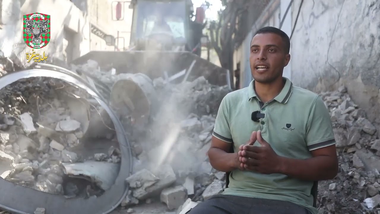 أعمال فتح الشوارع المغلقة في حي الزيتون - غزة