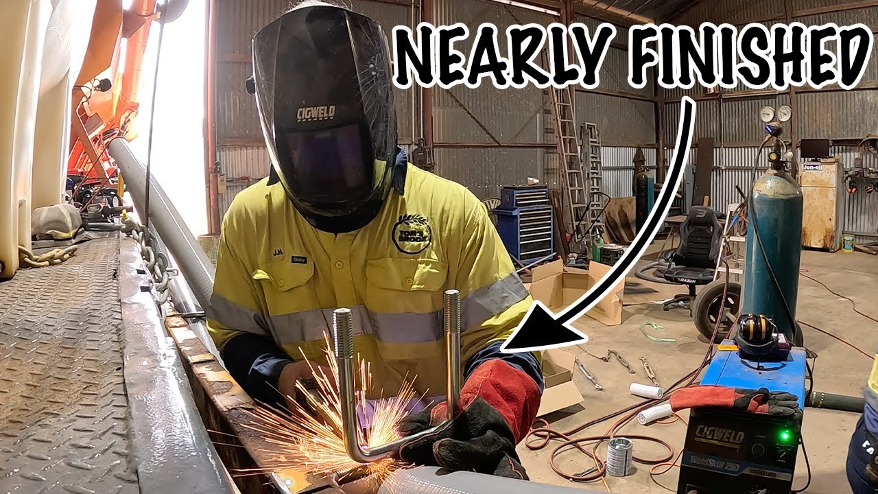 Flexi trailer almost complete - YouTube