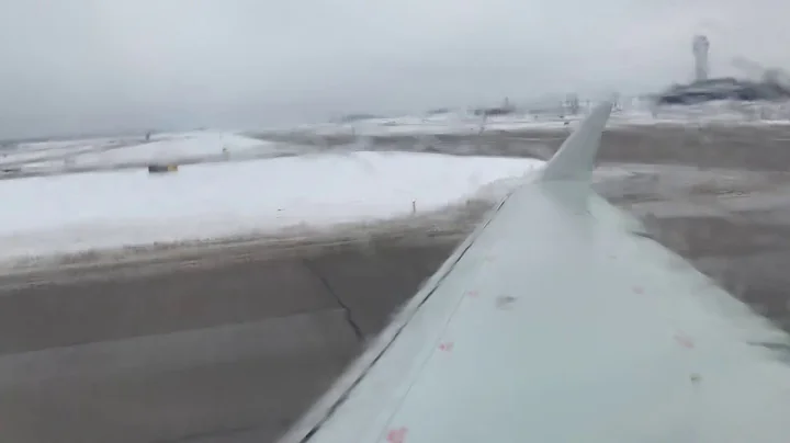 American Eagle, CRJ-900, takeoff from Cincinnati (HD)