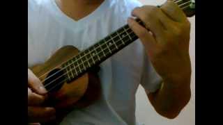 Video thumbnail of "A Lover's Concerto ( Ukulele Fingerstyle by OFF )"