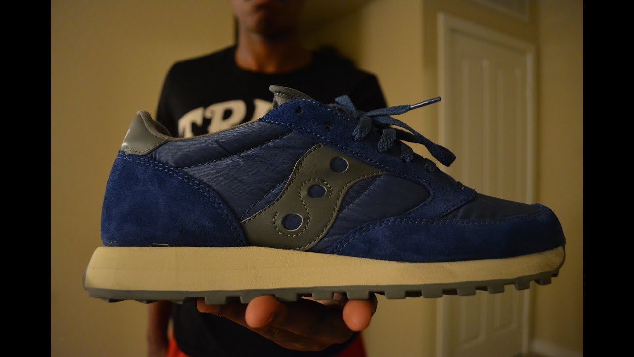 saucony jazz on feet