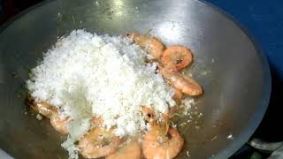 Maranao Foods by Ems| piyaparan a odang ( shrimp with shredded coconut)