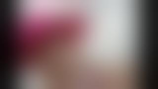 ASIK!!! Intip Buahnya Host Seksi Cindy Devina saat Renang di Pantai - Terbaru 2016