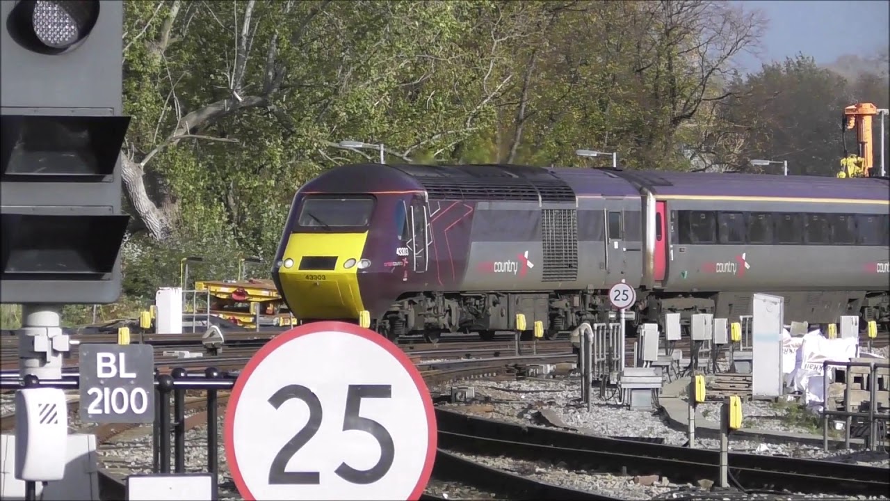 Trains at Bristol Temple Meads 02/11/2020