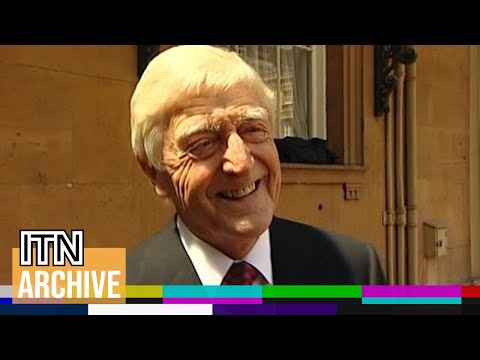 Michael Parkinson's Knighthood: The “Unexpected Joy” of Meeting Queen Elizabeth II (2008)