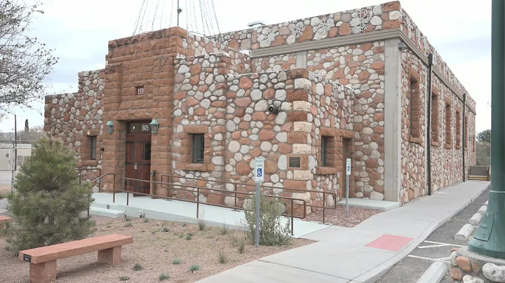 Inside Cottonwood - The Cottonwood Club House