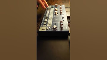 techno with behringer rd6