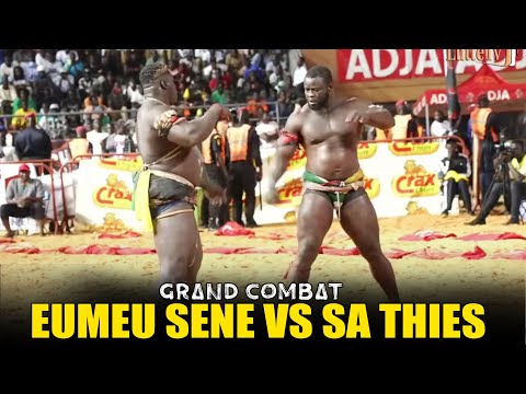 Intégralité Combat Eumeu Sène vs Sa Thiès : Bagarre intense et une chute spectaculaire