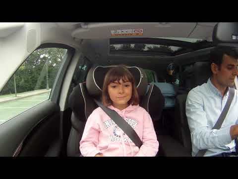 Video: ¿Qué son los asientos cuádruples en un vehículo?