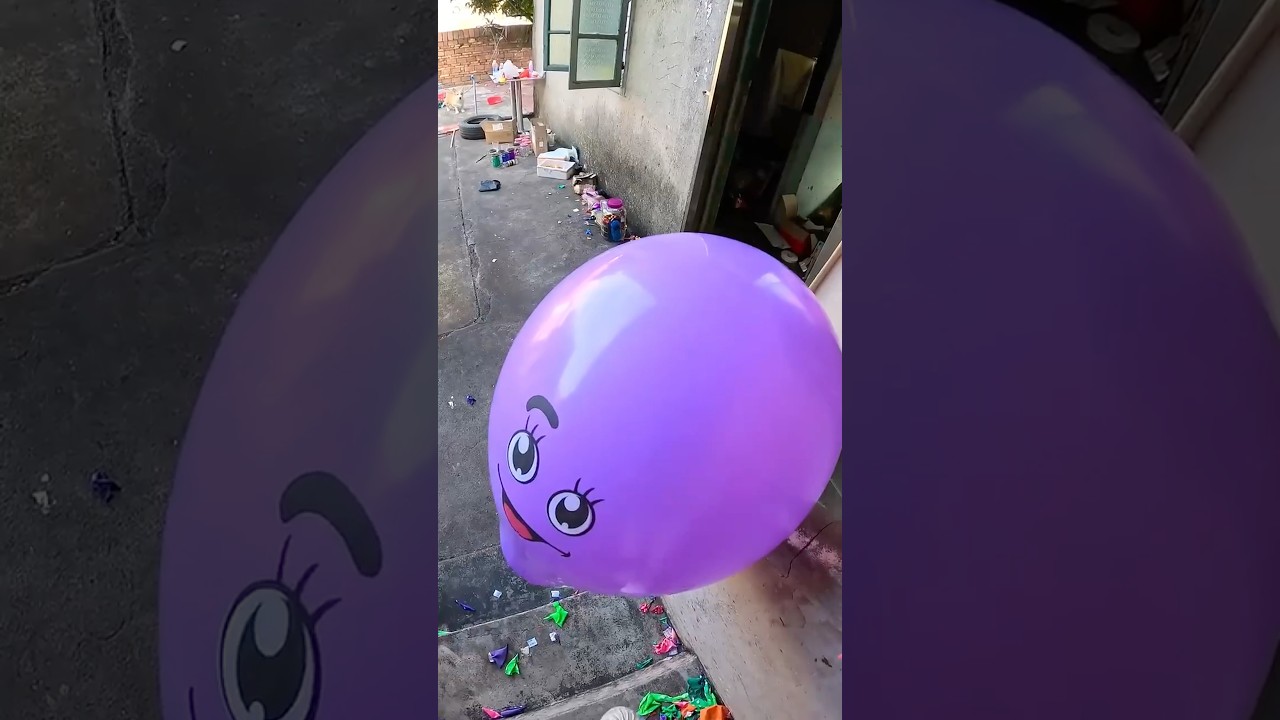 👣🎈💥 -Challenge the staircase obstaclecourse and pop the colorful balloons! 