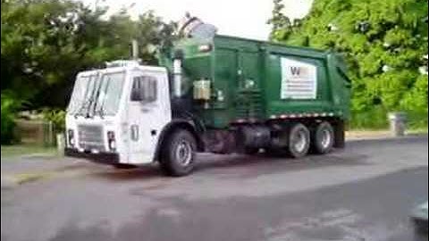 Waste Management Python Durapak 7-11-07 #13