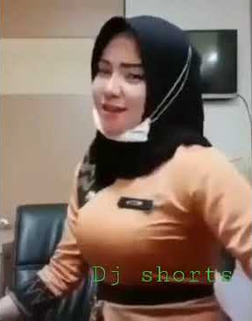 Jilbab goyang #short