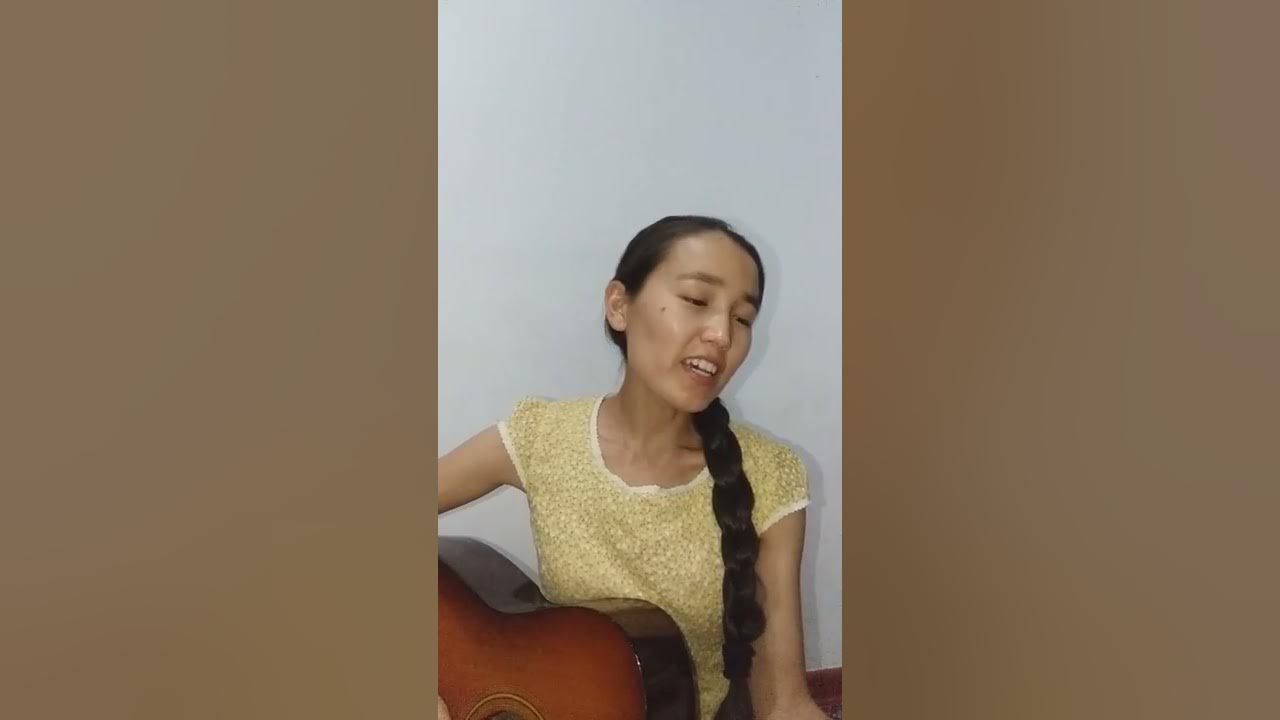 Lisenok жеке жазбалары Дима Билан мүшесі бар жалаңаш