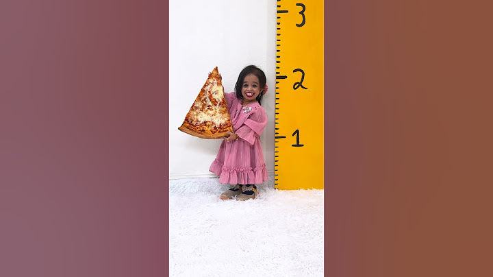 WORLD'S SHORTEST WOMAN