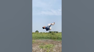 VFX Jump 🔥 Funny VFX 😱 Backflip illusion #shorts #fypage #backflip
