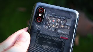 Xiaomi Mi 8 Explorer Edition - флагман с прозрачной задней крышкой