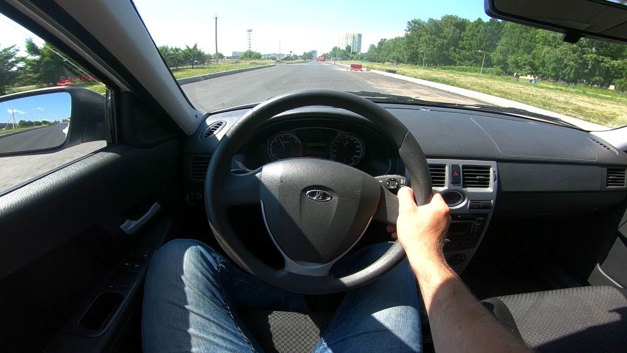 Приора 2 внутри