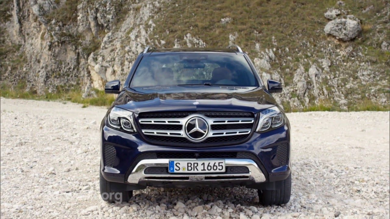 Motorweek Quick Spin 17 Mercedes Benz Gls Youtube