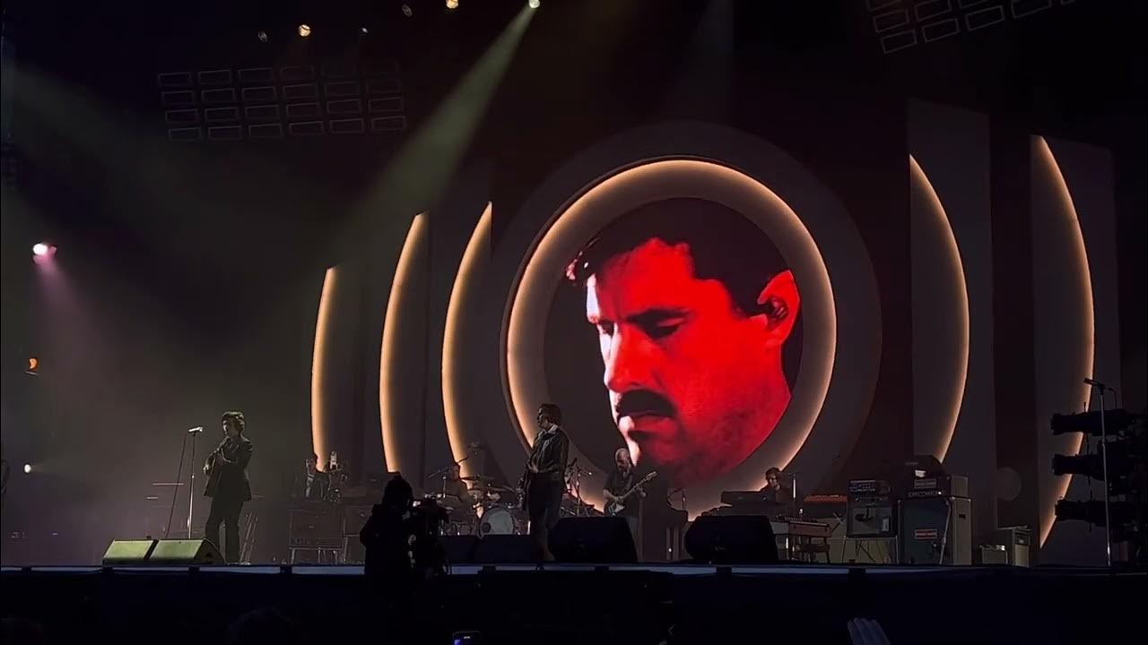 There’d Better Be A Mirrorball Arctic Monkeys. Live at Hillsborough