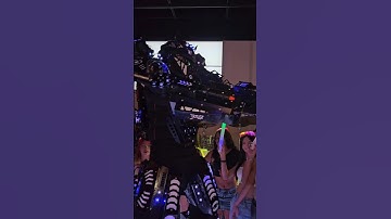 LED ロボット ショー #robot #elrojito #dukebots #ledrobotshow #viral #led #ledlights #fypシ #reels #shorts