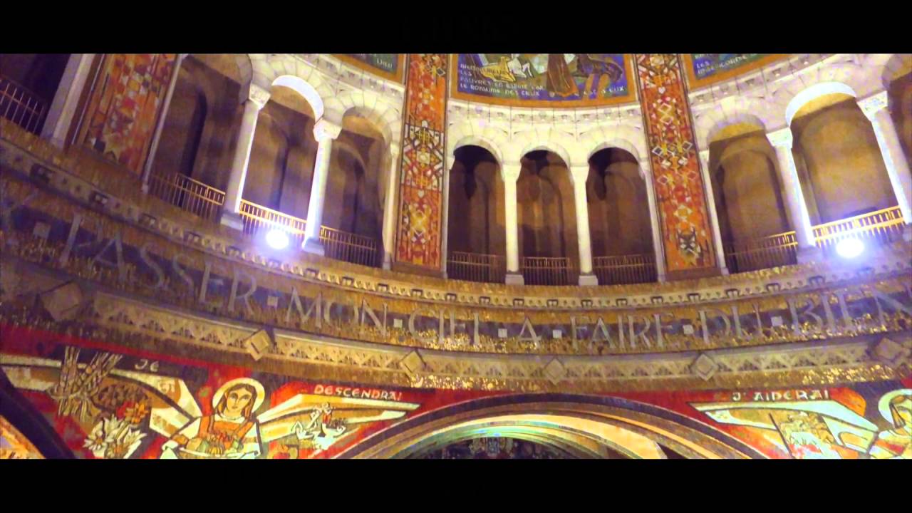 La Basilique Sainte Thérèse de Lisieux, 