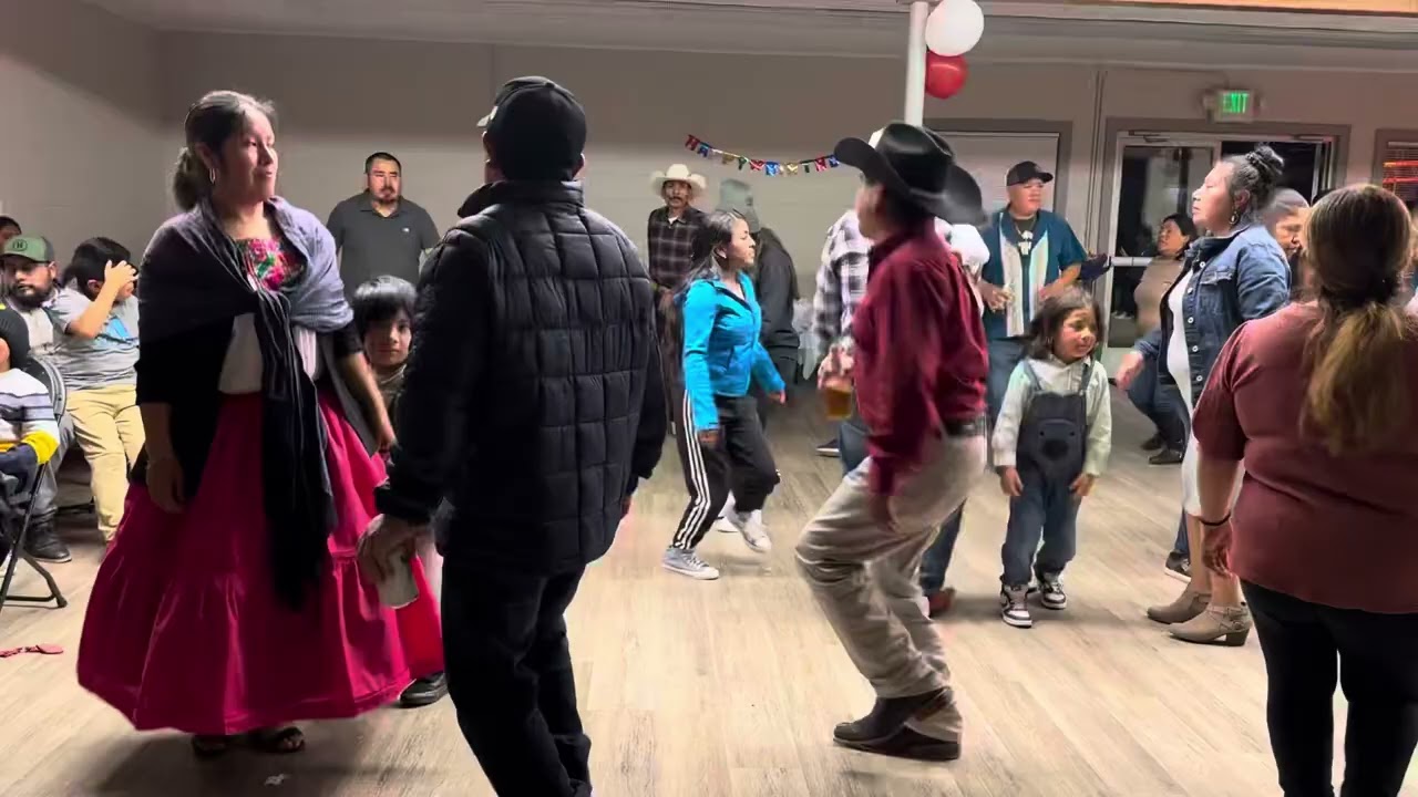 Saul y su Yukus Músical //con la gente de Santa Catarina Noltepec Oax.