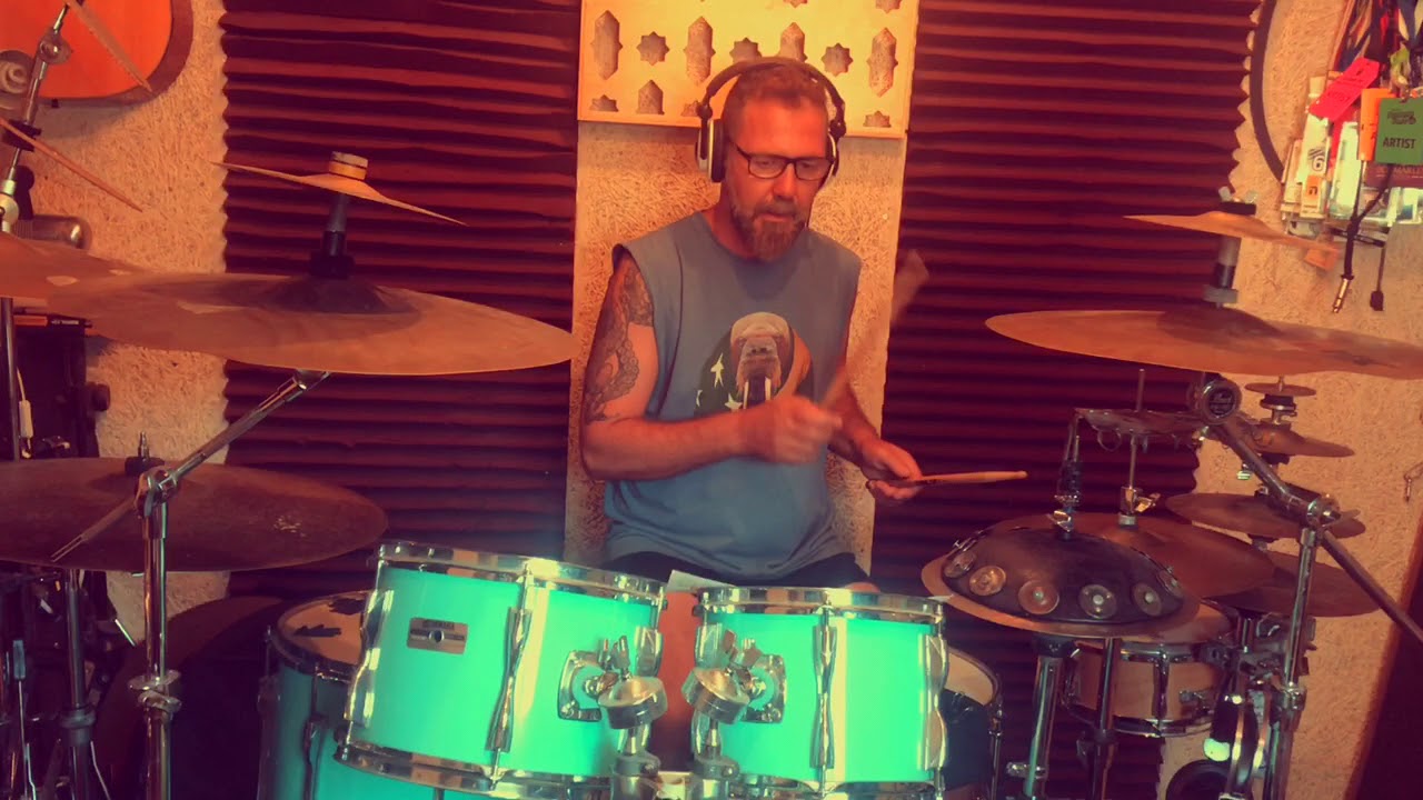 Michael avgil xox loping