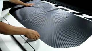 TOYOTA FJクルーザー ボンネット反射防止シート施工