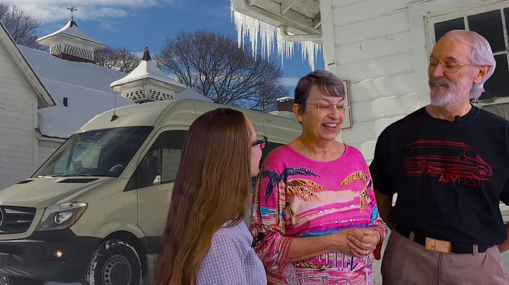 Hanson and Janice pick up their custom Advanced RV...
