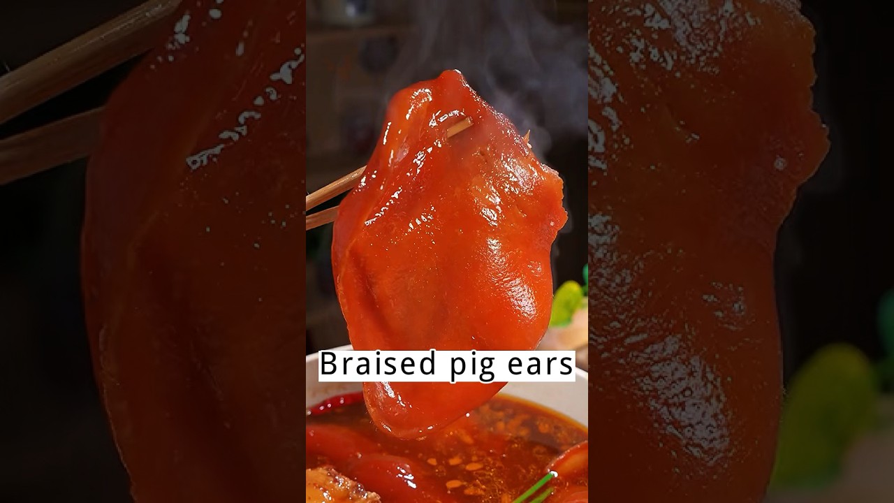 Braised pig ears 