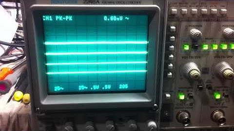 Tektronix 2246A