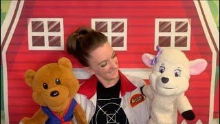 Awana Cubbies Puppet Show - AppleSeed Bear Hug A