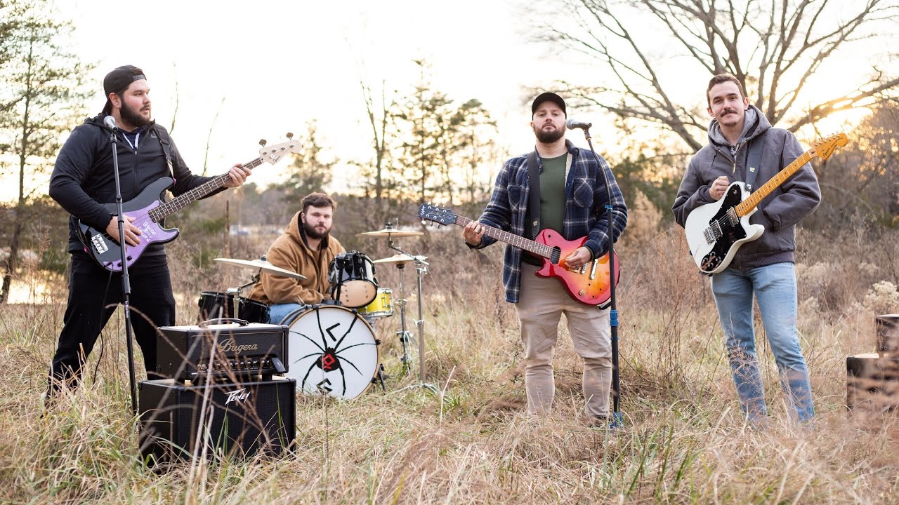 Caught Off Guard - Fallacy (OFFICIAL MUSIC VIDEO) adlı videoyu YouTube'da izle Caught Off Guard - Fallacy (OFFICIAL MUSIC VIDEO) adlı videoyu YouTube'da izle