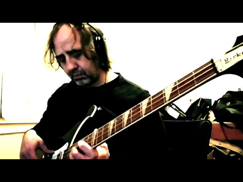 troy-gregory---king-crimson-"ltia-pt.3"-intro-on-bass