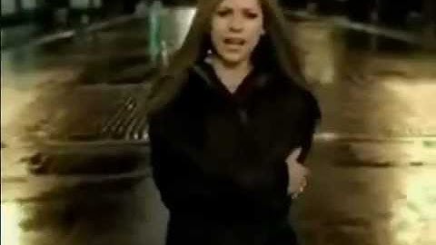 AVRIL LAVIGNE - I