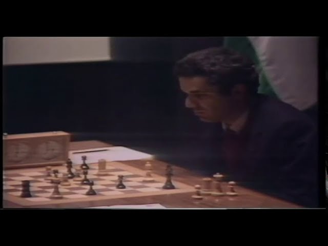 Karpov vs. Kasparov 1987 Colorized - 9GAG