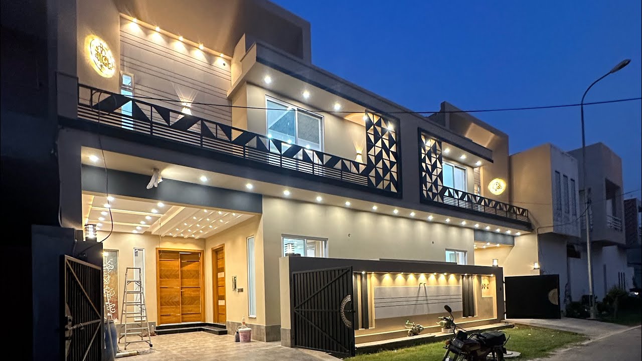 5 marla pair house for sale Eden valley faisalabad. 