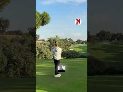 Carlos Alcaraz shows off his perfected swing
