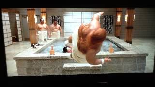 Austin Powers fighting Fat Bastard in Goldmember with farting