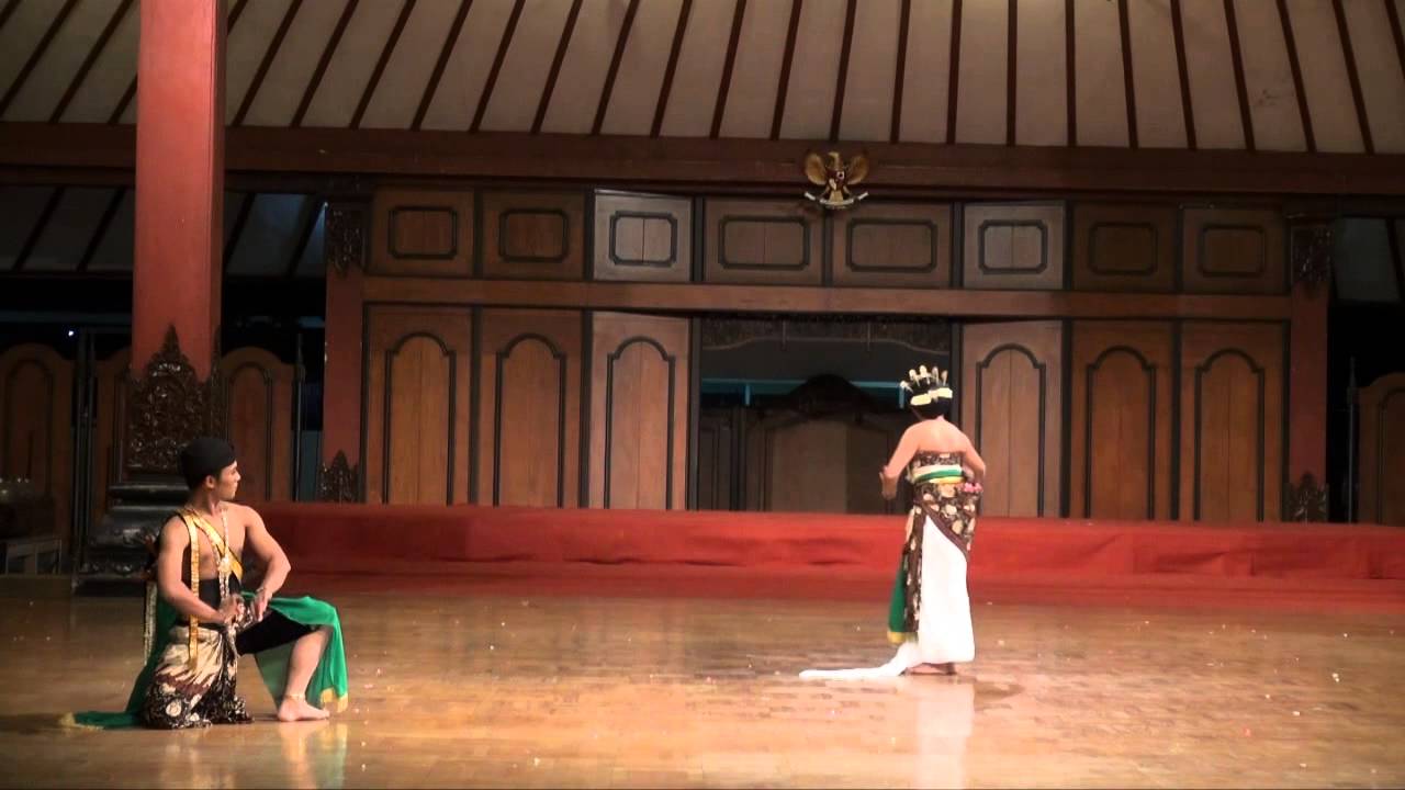 DRIASMARA Dance, Surakarta's style