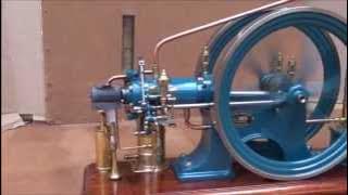 Slow Runner Model Hot-bulb Semi-diesel Engine.