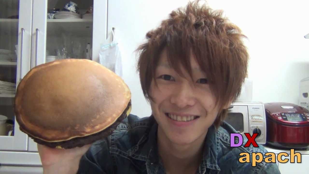 巨大どら焼き作ってみた How To Make Huge Dorayaki Youtube 巨大どら焼き作ってみた How To Make Huge Dorayaki Youtube