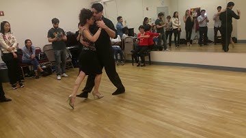 Argentine tango class - Florencia Borgnia & Marcos Pereira: Vals, single axis turns